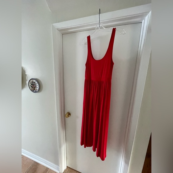 Aritzia Dresses & Skirts - Aritzia Wilfred Dress